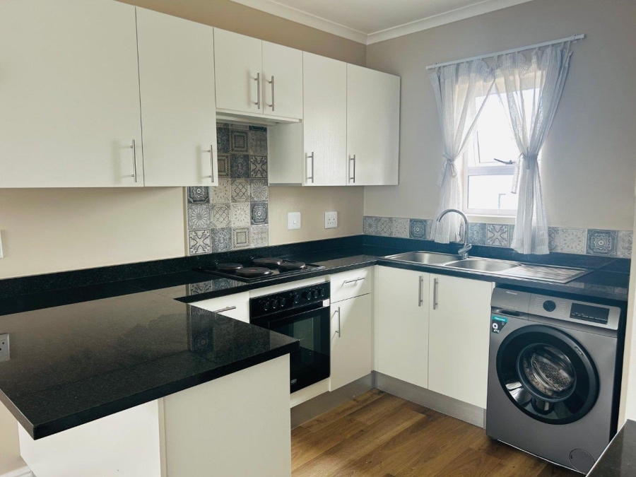 To Let 2 Bedroom Property for Rent in Newton Park Eastern Cape